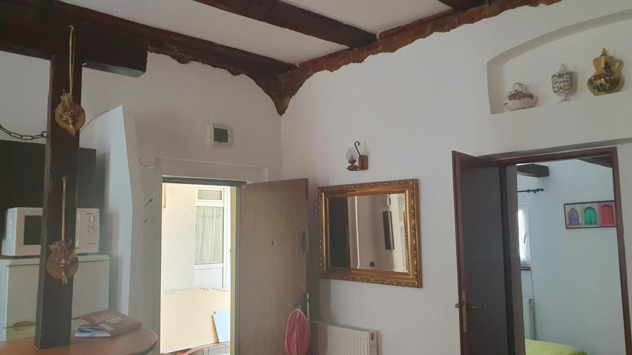 דירות בראשוב Rustic Centrul Istoric מראה חיצוני תמונה